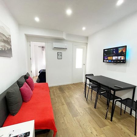 Chill Madrid Apartament エクステリア 写真